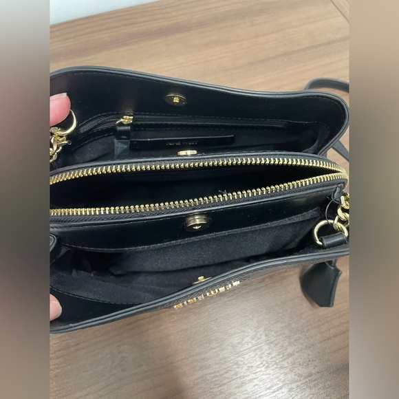 NWT Nine West Black Pebbled Crossbody Bag - Picture 2 of 7